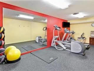 Ramada By Wyndham Baltimore West Bagian luar foto